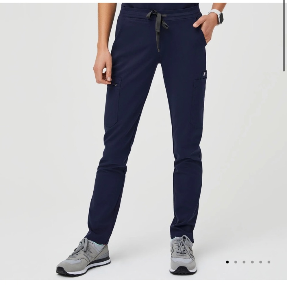 Figs Yola Skinny Scrub Pant